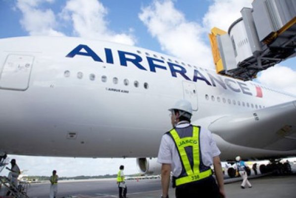 Alitalia ar putea fi preluată de Air France-KLM